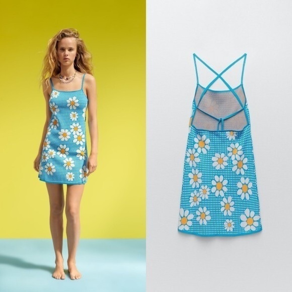 Zara Blue Gingham Daisy Floral Knit Mini Dress Open Back Size Small - Picture 4 of 15